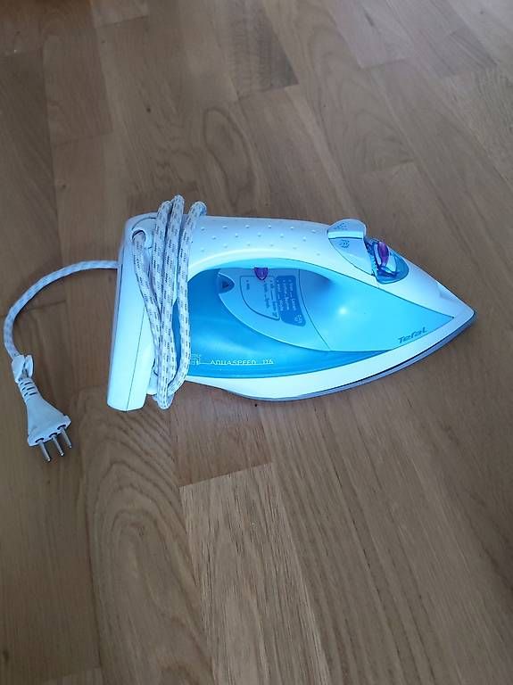 Tefal Ferri da stiro: Bügeleisen Tefal – Usato da Greifensee venduto da leu_z92g 1