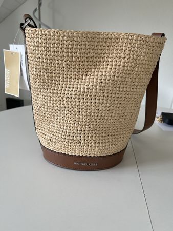 Eimer-Umhängetasche Michael Kors. Ungetragen! Original!