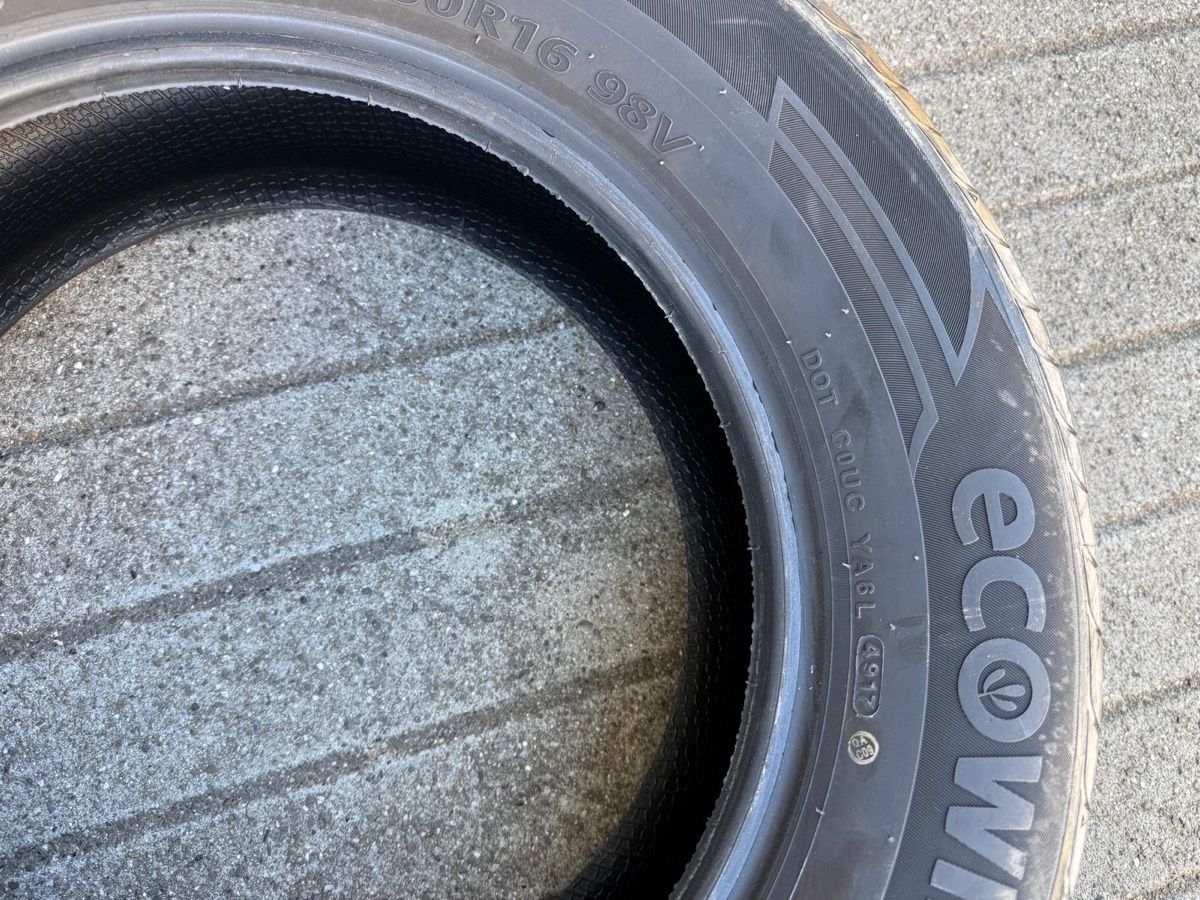 Pneumatici & Ruote complete: 4 Pneu – Usato da Landquart venduto da Toyota5 2