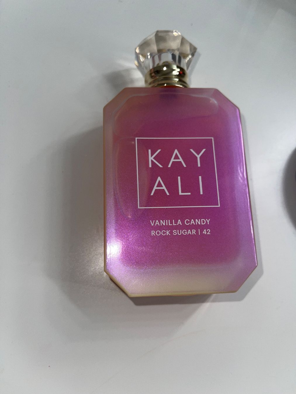 Kayali Parfums & Eau de Toilette: Kayali candy rock sugar – Neuf avec emballage d'origine à Kaiserstuhl AG par bai_ytp6 2