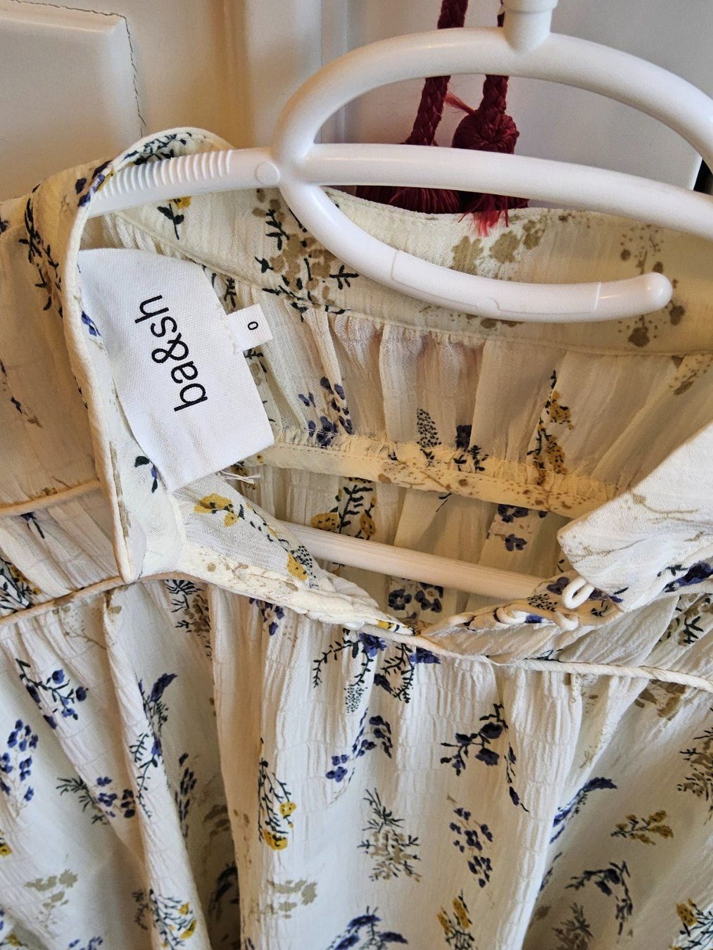 Ba&Sh Camicette: Bash Paris Bluse, Weiss/Blumig, Grösse 0,  oversized, Neu 44 – Usato da Zürich venduto da gutsan 1