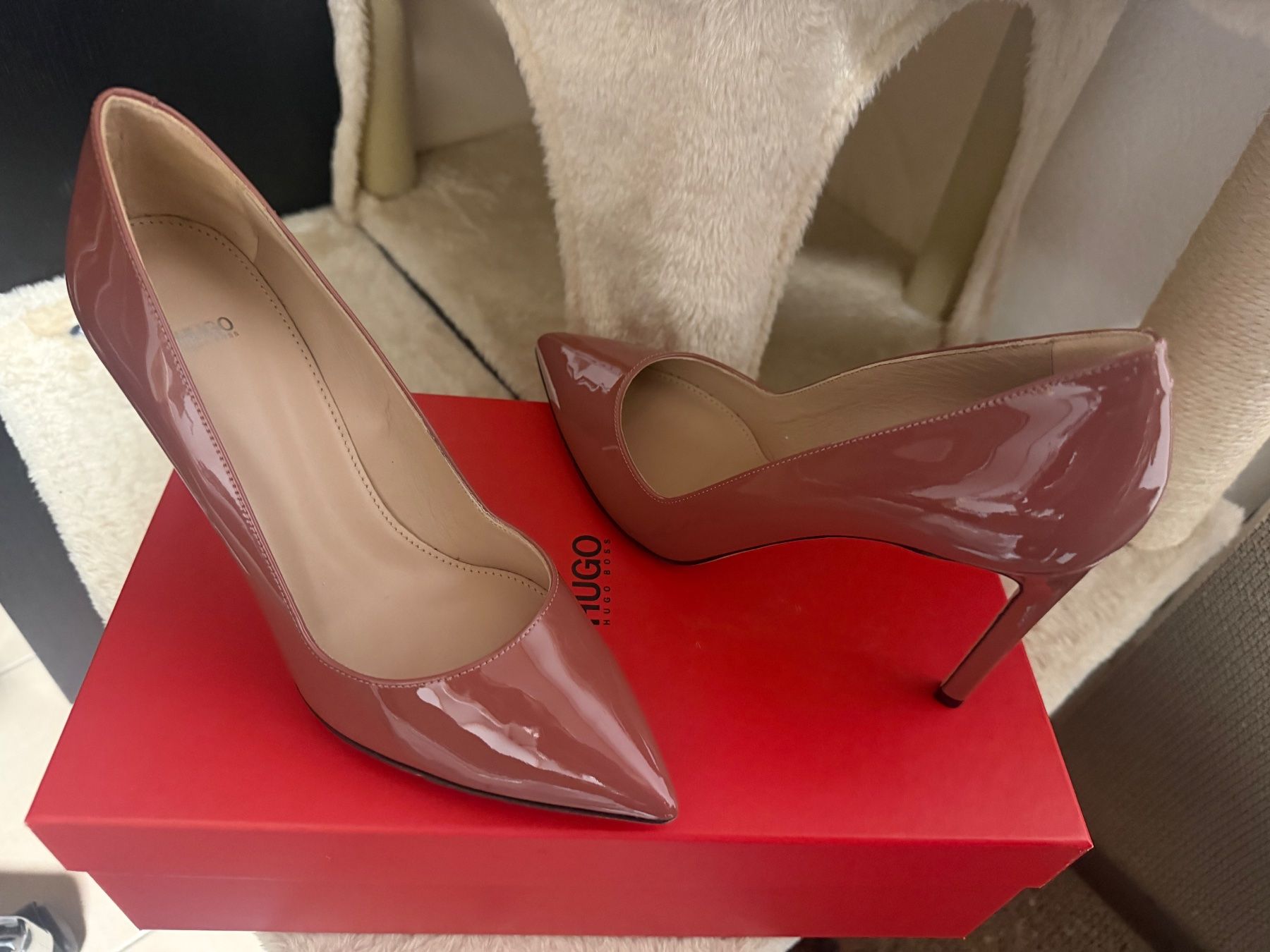 Hugo Boss Scarpe da donna: Escarpins Hugo Boss NEUFS – Usato da Penthalaz venduto da gabibl5 1