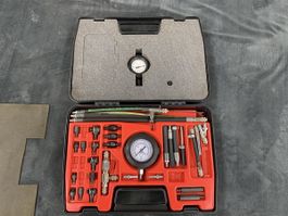 Benzindruckmessgerät von Facom