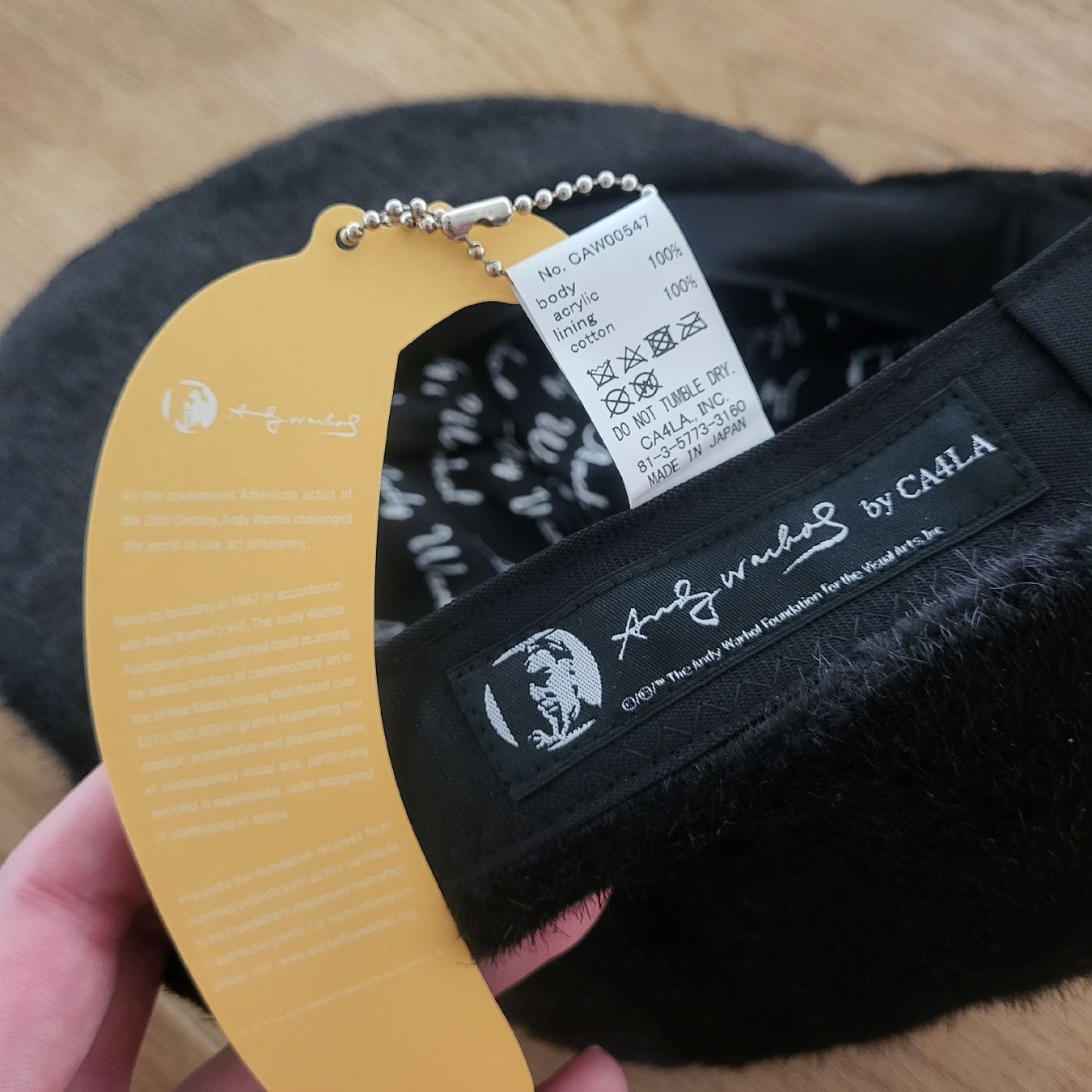 Copricapi, berretti & cappellini: Andy Warhol Pop Art Plüsch Cap – Nuovo e nell'imballaggio originale da Bonstetten venduto da catmilk53 3