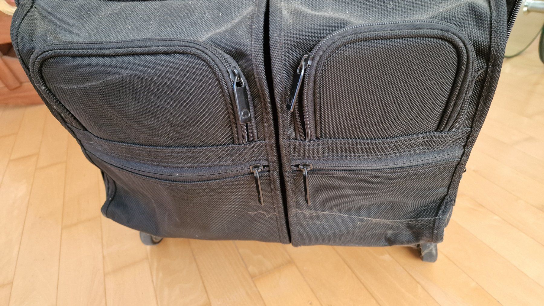 Koffer & Taschen: Rollaktentasche Schwarz guter Zustand – Gebraucht aus Weisslingen von and-lo73 3