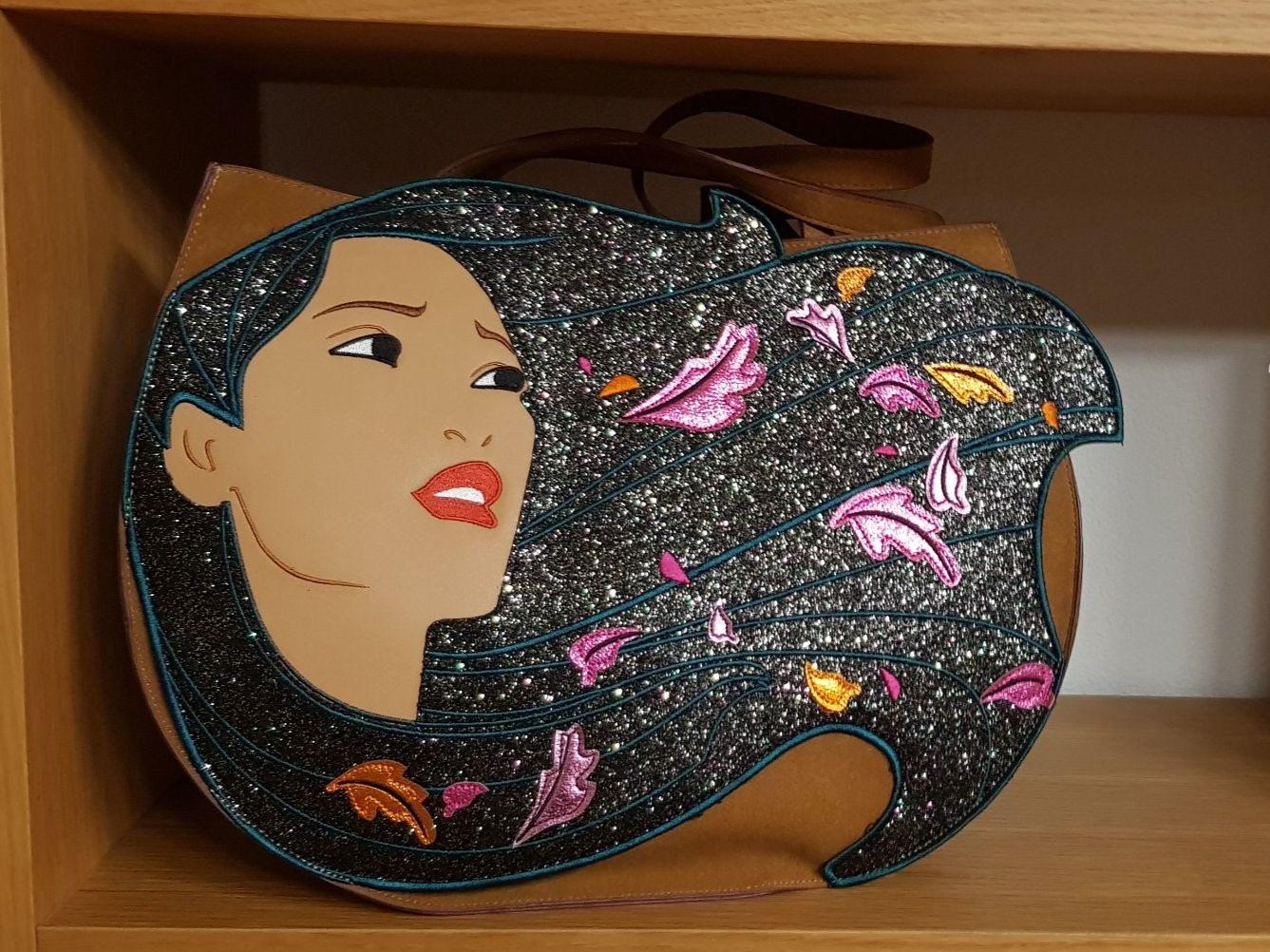 Disney Taschen für Damen: Pocahontas Handtasche – Neu (gemäss Beschreibung) aus Winterthur von lidiafaraon