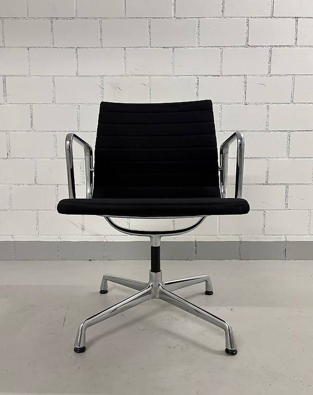 Vitra Sedie: ALU-CHAIR EA-108, VITRA, EAMES, HOPSACK, SCHWARZ, ORIGINAL – Usato da Dachsen venduto da Sven_Jasper