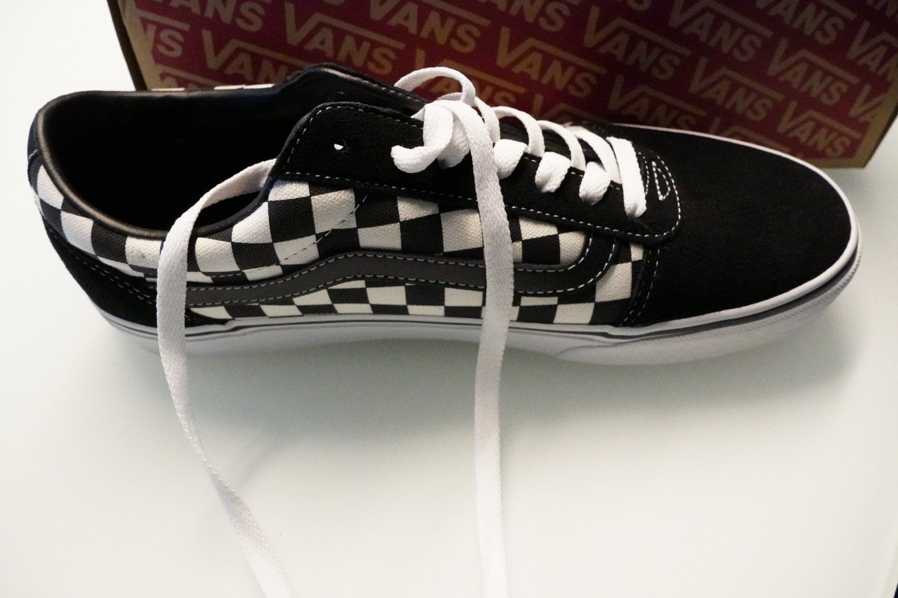 Vans Scarpe da uomo: Vans Ward (Checkered) Back/True Wh VN0A38DMPVJ1 – Nuovo e nell'imballaggio originale da Oberwil b. Büren venduto da lelicorne 2