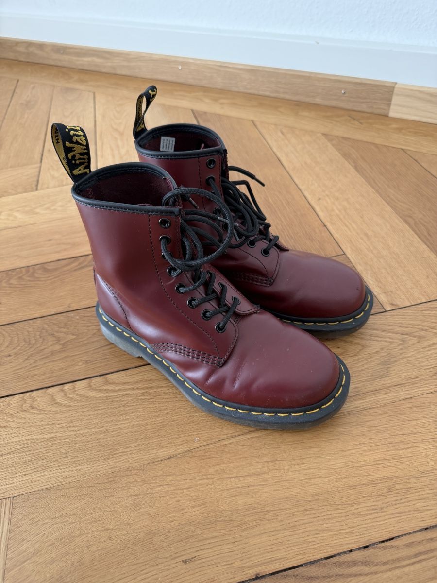 Dr. Martens Damenschuhe: Dr. Martens, Gr. 39, Cherry Red – Neu (gemäss Beschreibung) aus Bern von Janne.KN 1