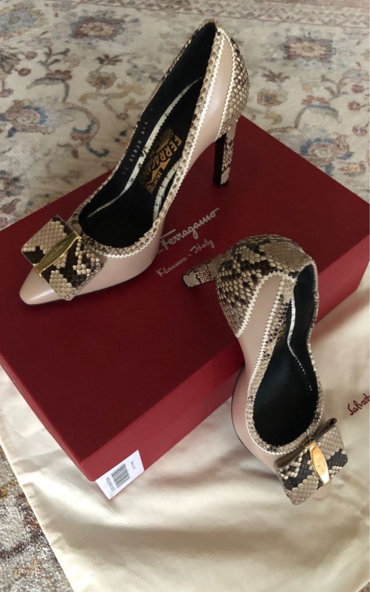 Salvatore Ferragamo Scarpe da donna: Salvatore Ferragamo Escarpins Python Beige, Taille 37 🔥 – Nuovo e nell'imballaggio originale da Morges venduto da sve_fp8t 1