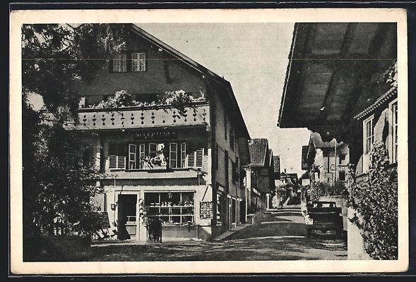 Ansichtskarten: Brienz, Ortspartie mit Haus Sculptures e – Gebraucht aus Berlin von bartko-reher