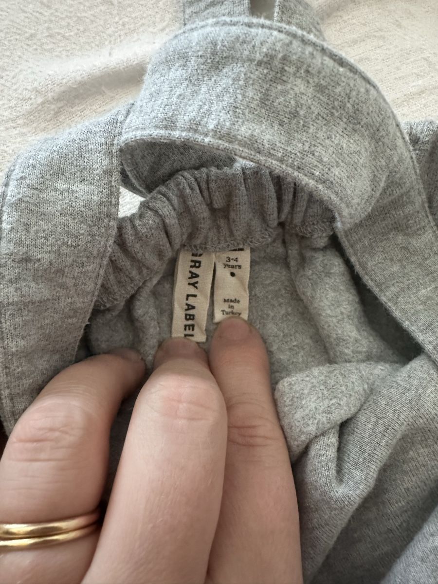 Jumpsuits: Gray Label Latzhose, grau, Grösse 3-4 Jahre – Gebraucht aus St. Gallen von Nood 1