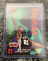 NBA Tim Duncan Skybox Z Force Rookie Card