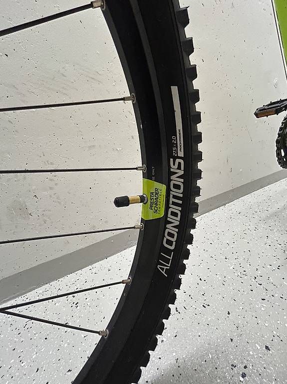 Vélos: Verkaufe Jugend Velo  – D'occasion à Hünenberg par fgg_v79c 2
