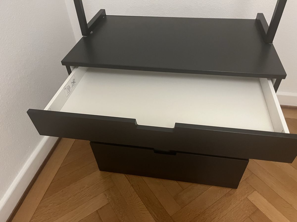 Cassettiere: Nordli Kommode mit Kleiderstange schwarz – Usato da Olten venduto da lcs_2sdk 1