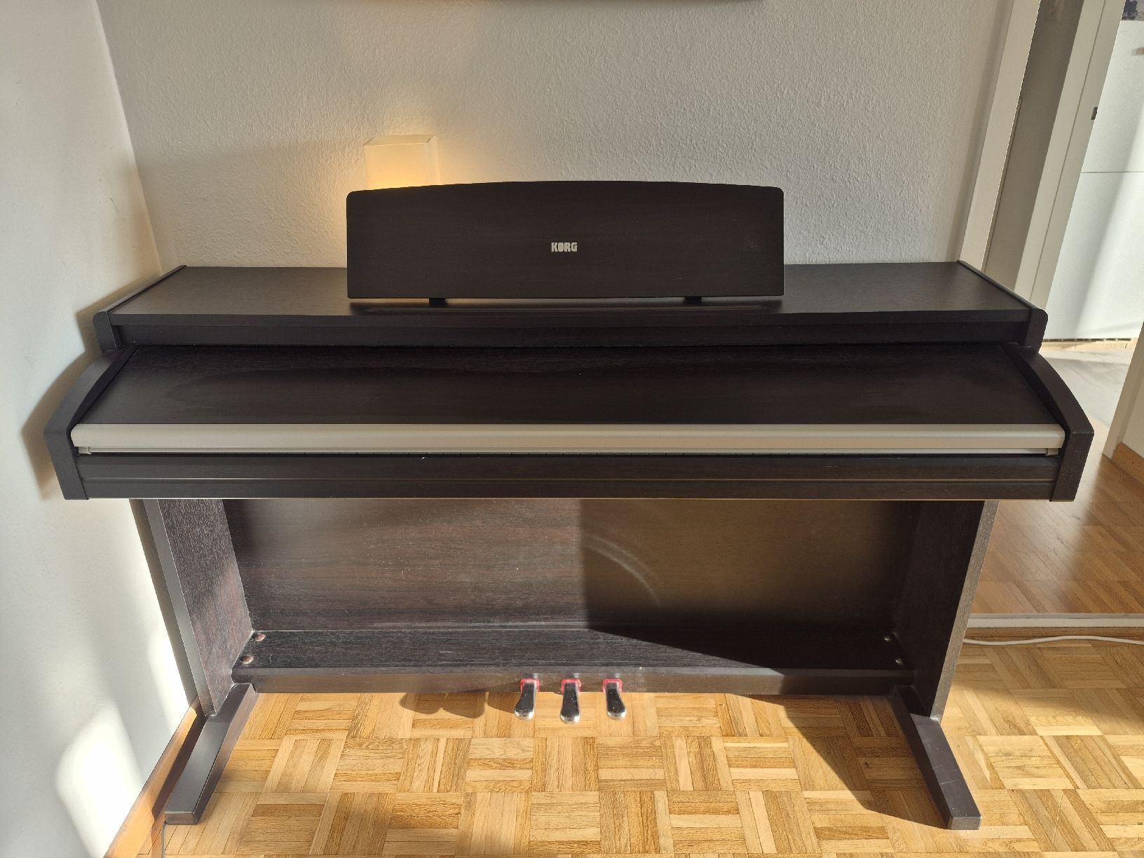Korg Musikinstrumente: Korg Concert C-320 E-Piano – Gebraucht aus Zürich von yanickaem89 1