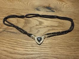 Kette mit schwarzem Herz Anhänge