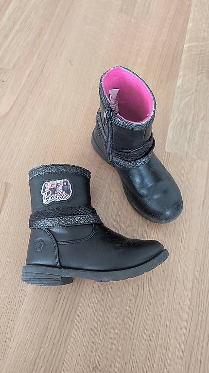 Chaussures filles: Stiefel Schuhe gr 26 – D'occasion à Root par vin_wr2l