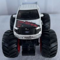 Ford Monstertruck "Earth Crusher" weiss rot gebraucht