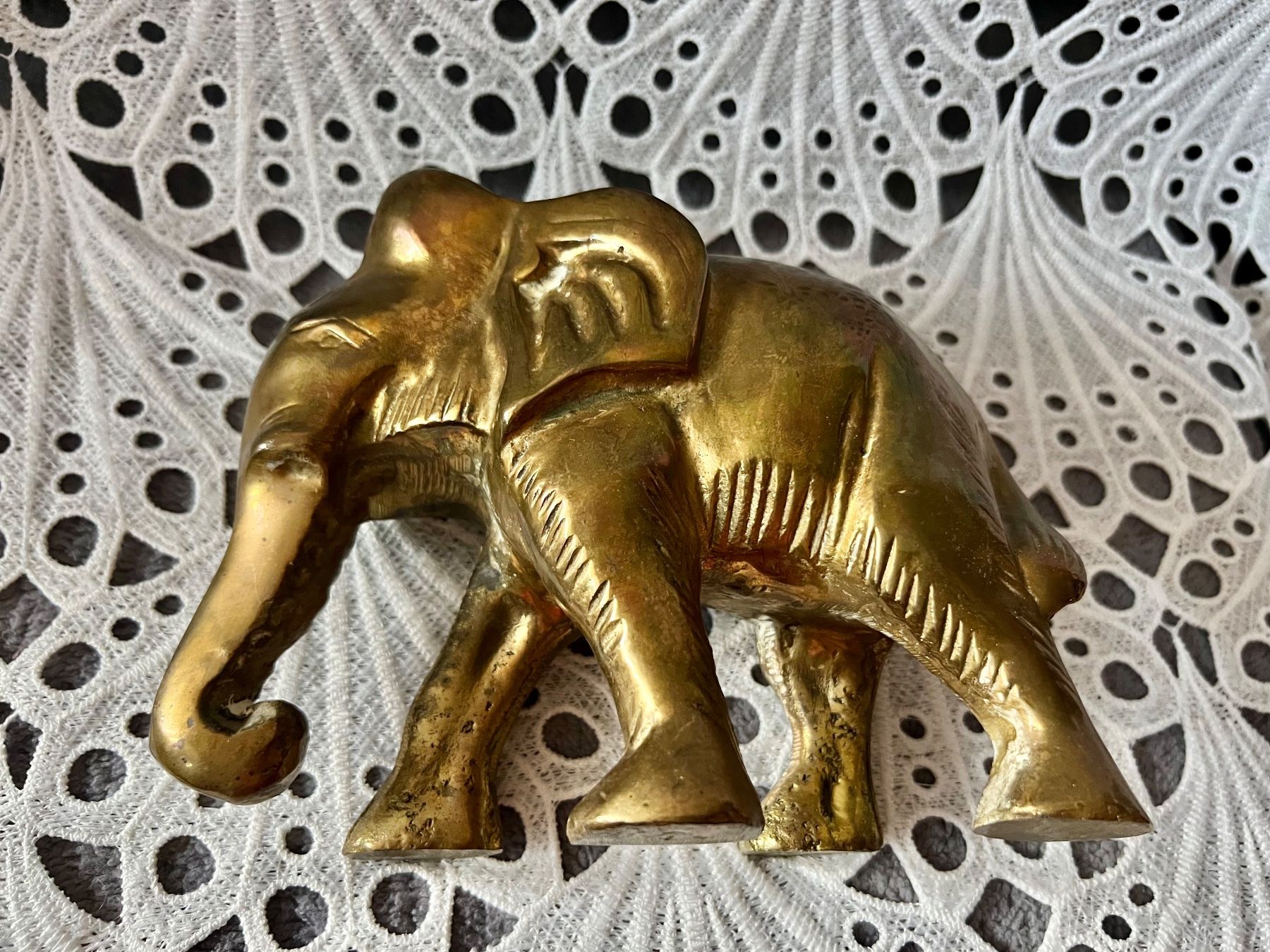 Statuette: Grosser Elefant Messing 2500 Gram – Usato da Frenkendorf venduto da Only1 6