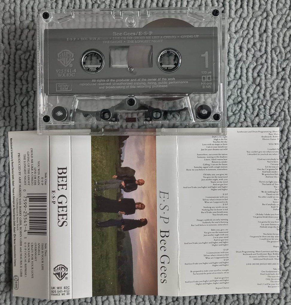 Musicassette: Bee Gees – E-S-P / cassette MC 1987 – Usato da Le Locle venduto da PereiraHugo 1