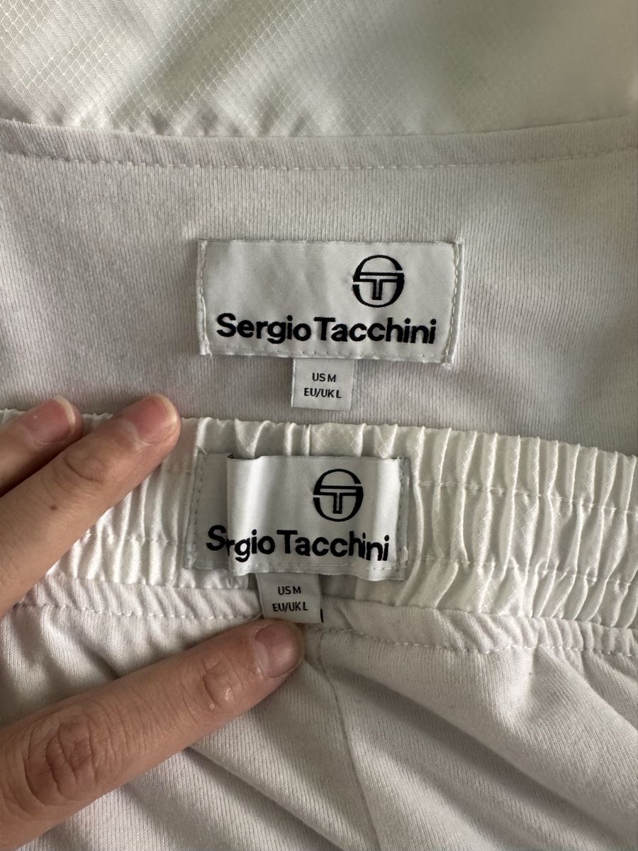 Completi: Sergio Tacchini Trainingsanzug Weiss Grösse L – Nuovo (secondo la descrizione) da Rudolfstetten venduto da ste_hw3y 1
