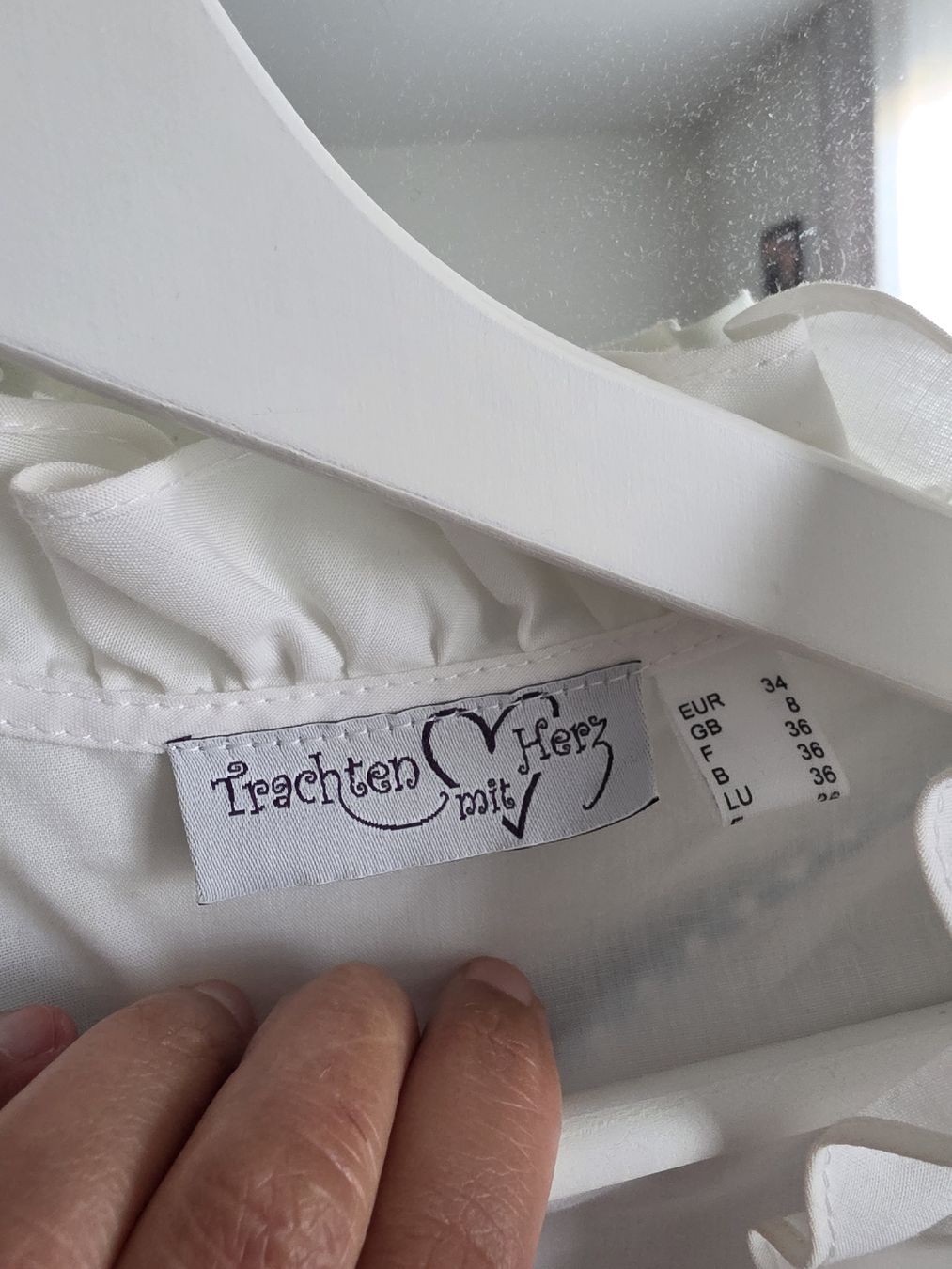 Vestiti: Dirndl Trachten mit Herz Stockerpoint Grösse 34 gebraucht – Usato da Lostorf venduto da nat_6tr8 4