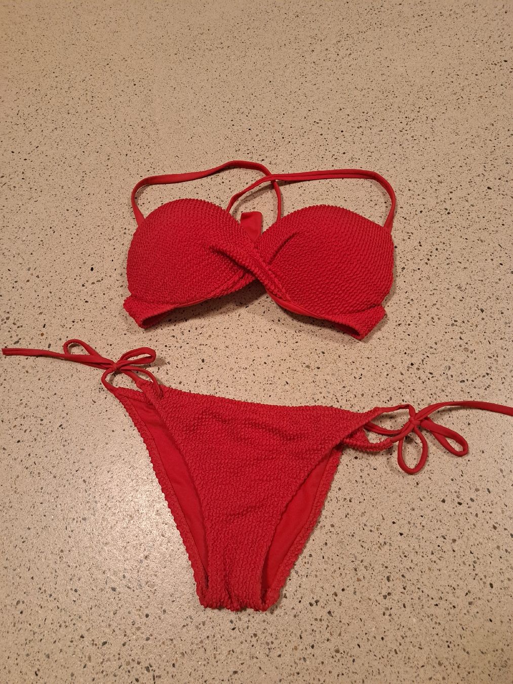 Calzedonia Badekleider & Bikinis: Calzedonia Bikini – Gebraucht aus Dietikon von ali_5xzv