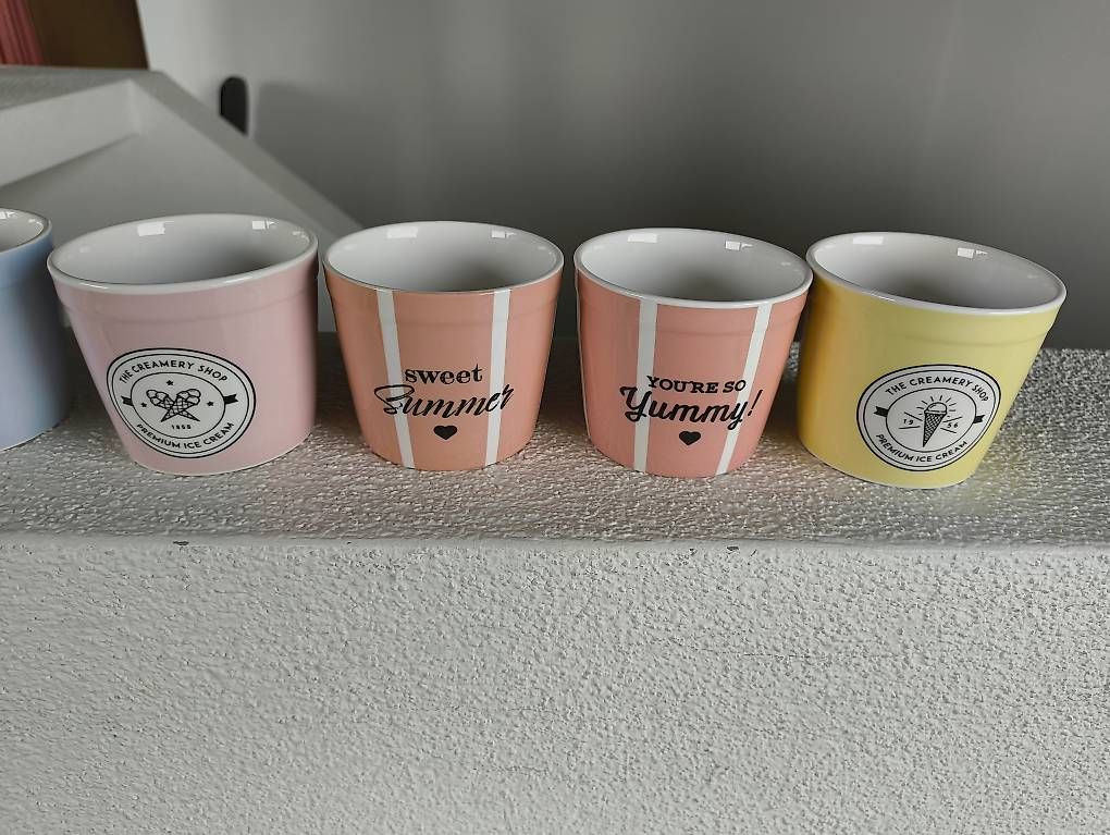 Verres: 8x Glacebecher / Gläschen mit Löffel  – D'occasion à Nänikon par Manta87 2