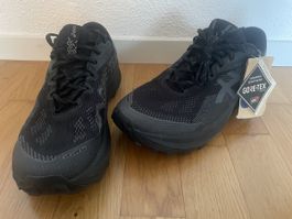 Asics Trabuco 14 GTX, Gore-Tex, Grösse 42.5, NEU