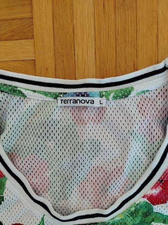 T-shirt: Canotta da basket – Nuovo (secondo la descrizione) da Davesco-Soragno venduto da Mia_sii 3