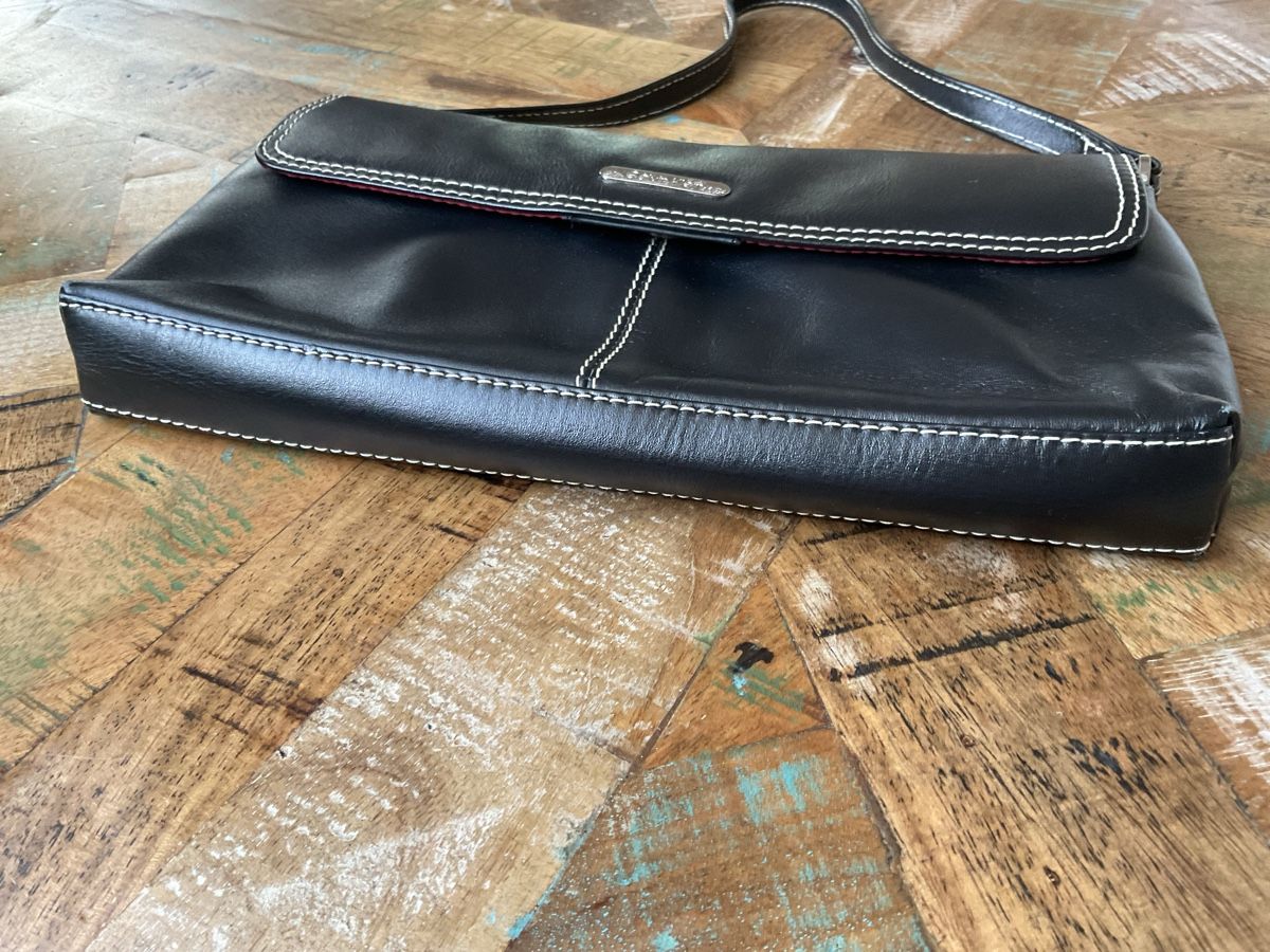 Calvin Klein Borse da donna: Schwarze Calvin Klein Ledertasche, Vintage – Usato da Bachenbülach venduto da Sybeco 2