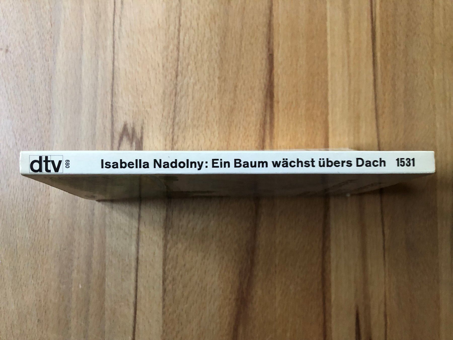 Libri: I. Nadolny: Ein Baum wächst übers Dach – Usato da Basel venduto da sebmac 1