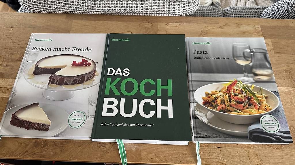 Libri: Thermomix Kochbücher – Nuovo (secondo la descrizione) da Oberwil BL venduto da Coco_0620