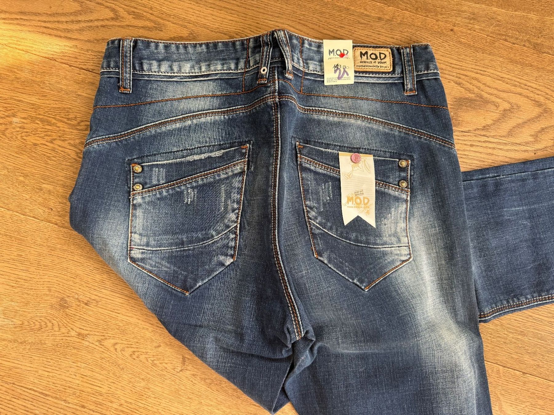 Jeans: Jeans, MOD //NEU// 29/34 – Usato da Stettfurt venduto da outlet72 3