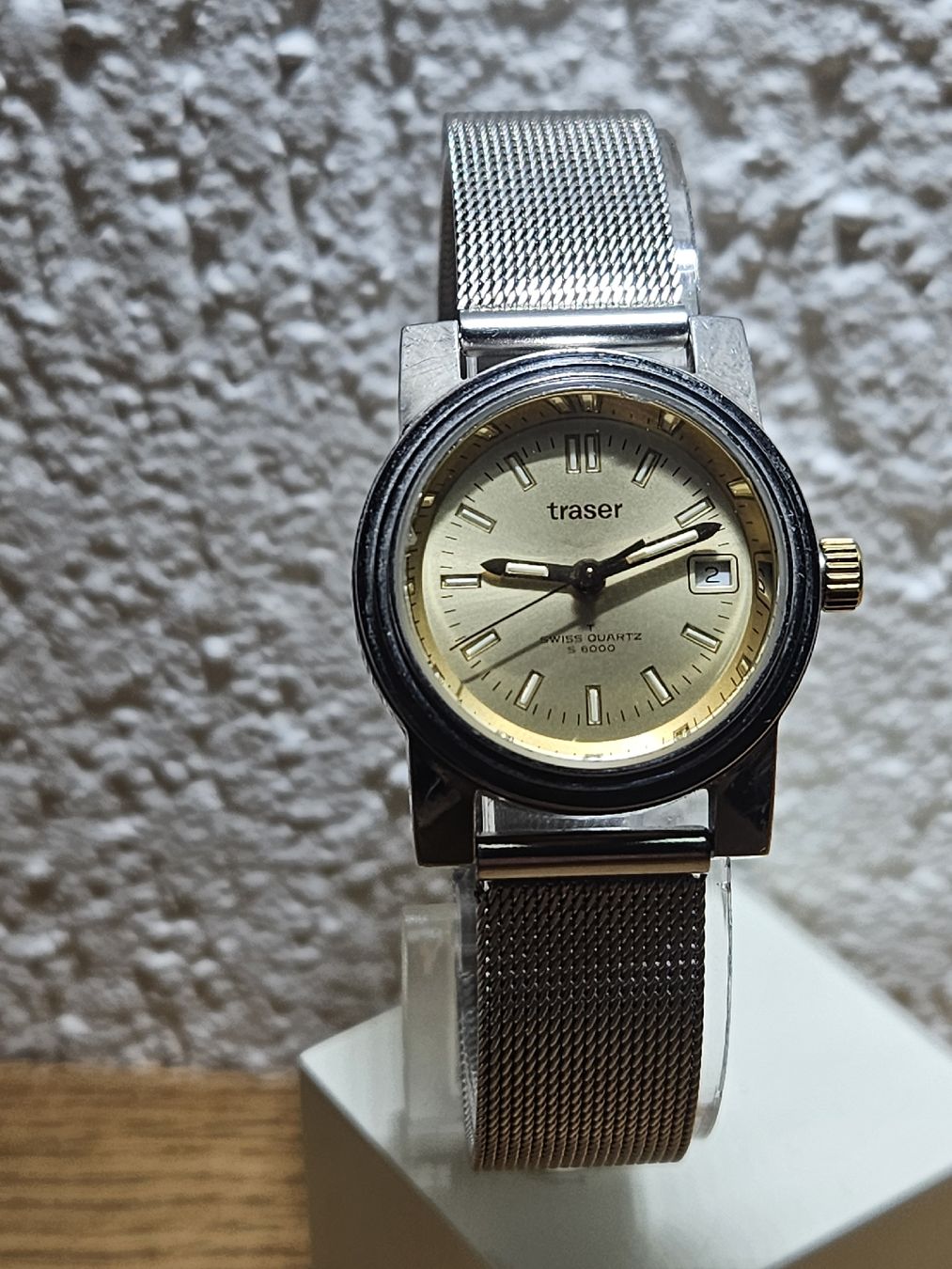 Traser Orologi: Traser Damenuhr 28mm  – Usato da Flamatt venduto da pie_f9zm 2