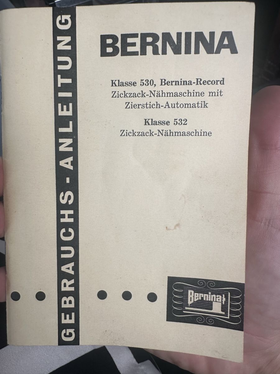 Bernina Machines à coudre: BERNINA Record Nähmaschine mit Originalkoffer – D'occasion à St. Gallen par Goldacherin 1