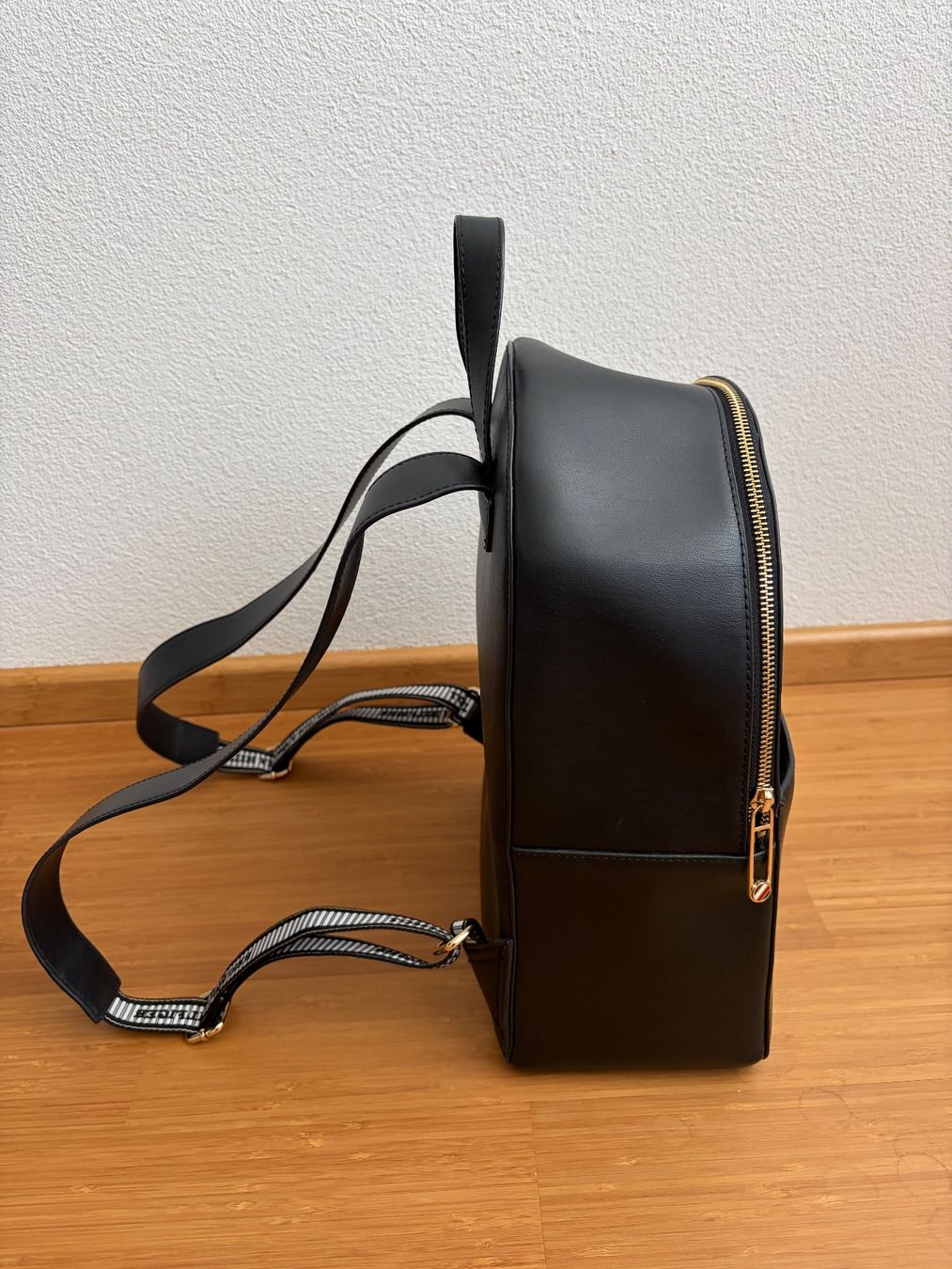 Tommy Hilfiger Zaini: Rucksack Thommy Hilfiger – Usato da Bettwiesen venduto da TH4 2