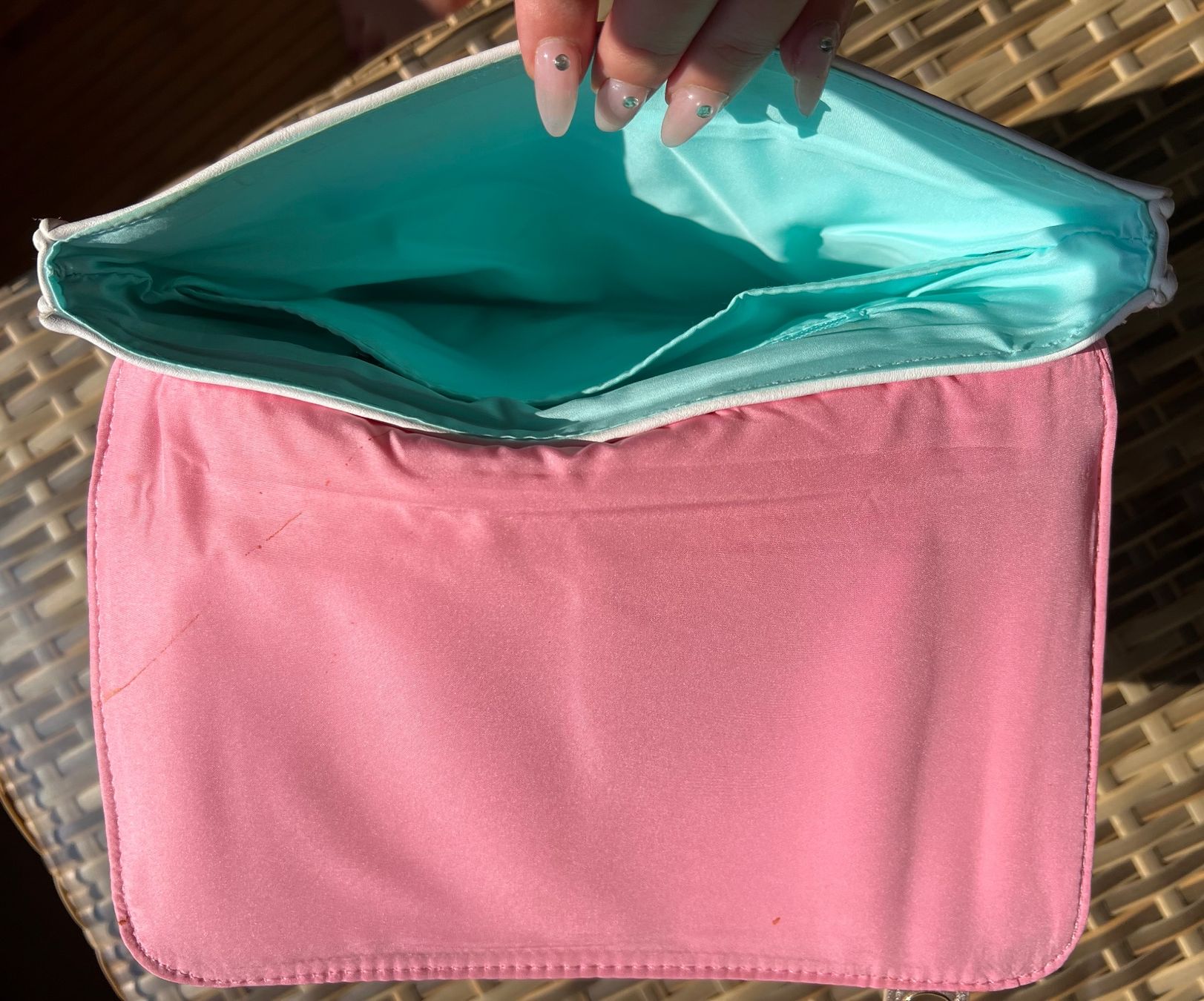 Borse da donna: Lacoste clutch – Usato da Zürich venduto da Victoria_T 1