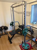 Smith Machine Kraftstation inkl. Hantelbank & 100 kg Gewicht