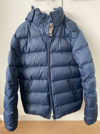 Tommy Hilfiger Winterjacke (Gr. M)