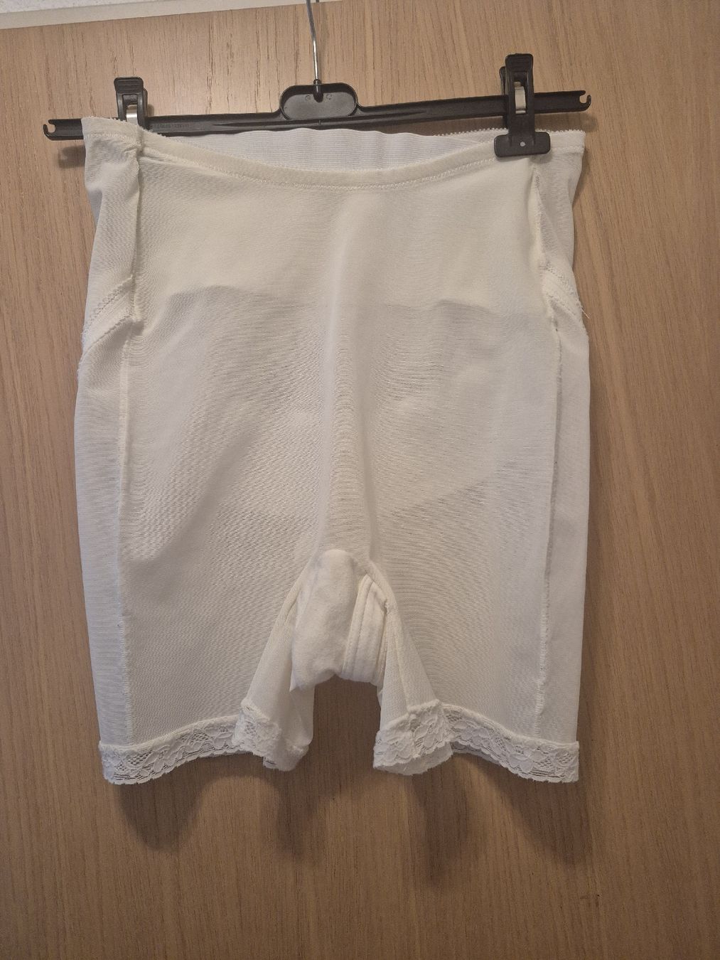 Pantalons: Schwangerschafthose – D'occasion à Pfaffnau par gologoldun1953 1