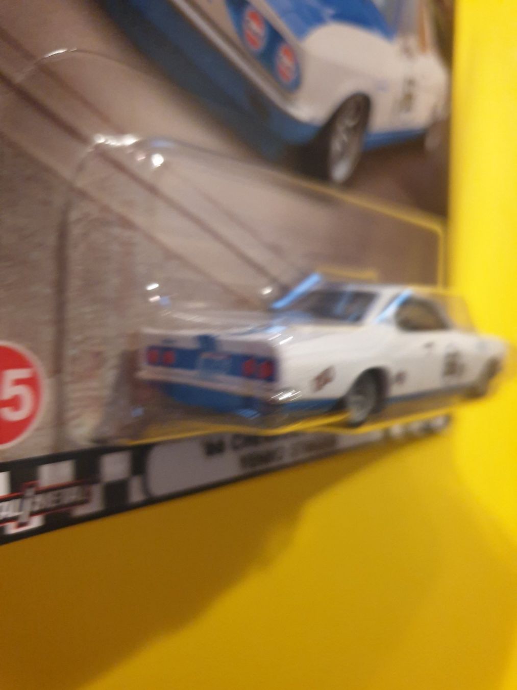 Hot Wheels Modellini d'auto: Hot Wheels '66 CHEVROLET CORVAIR YENKO STINGER – Nuovo e nell'imballaggio originale da Oftringen venduto da Rotor 2