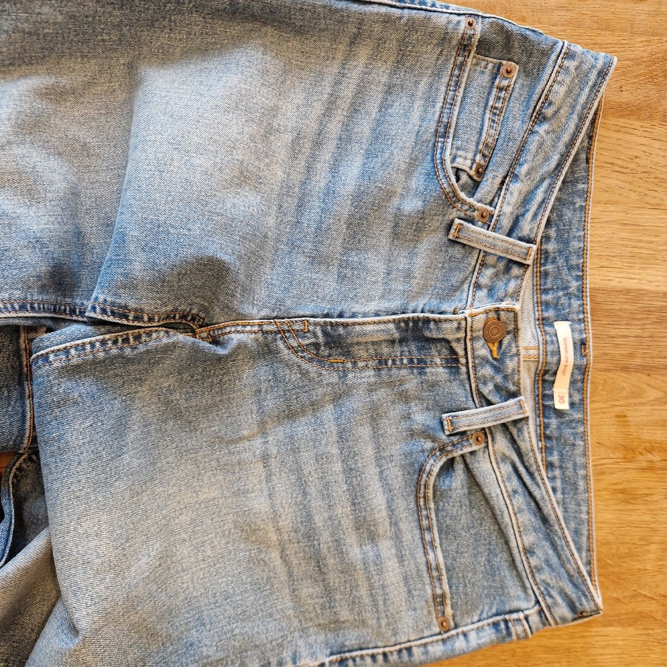 Levi's Jeans: Original Levis Jeans, Top Zustand, Grösse 30, hellblau – Usato da Gwatt (Thun) venduto da Letzte-Chance-II 7