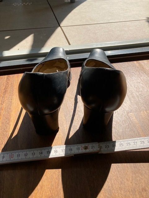 Scarpe da donna: Offener Damenschuh, 36 1/2 blau Leder – Usato da Pfäffikon ZH venduto da GZHDZV 2