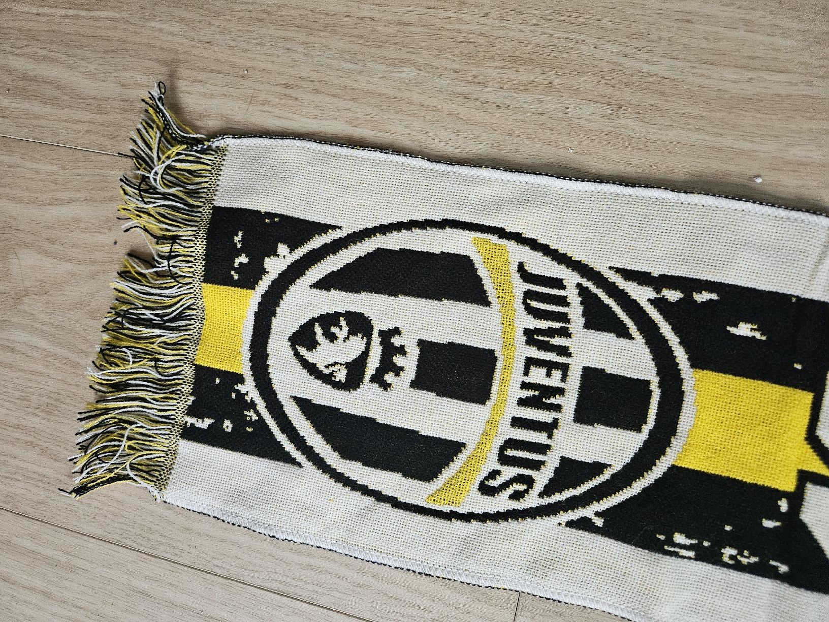 Foulards, Tücher & Schals: Écharpe Juventus Turin – Gebraucht aus La Joux FR von car_ck96 2