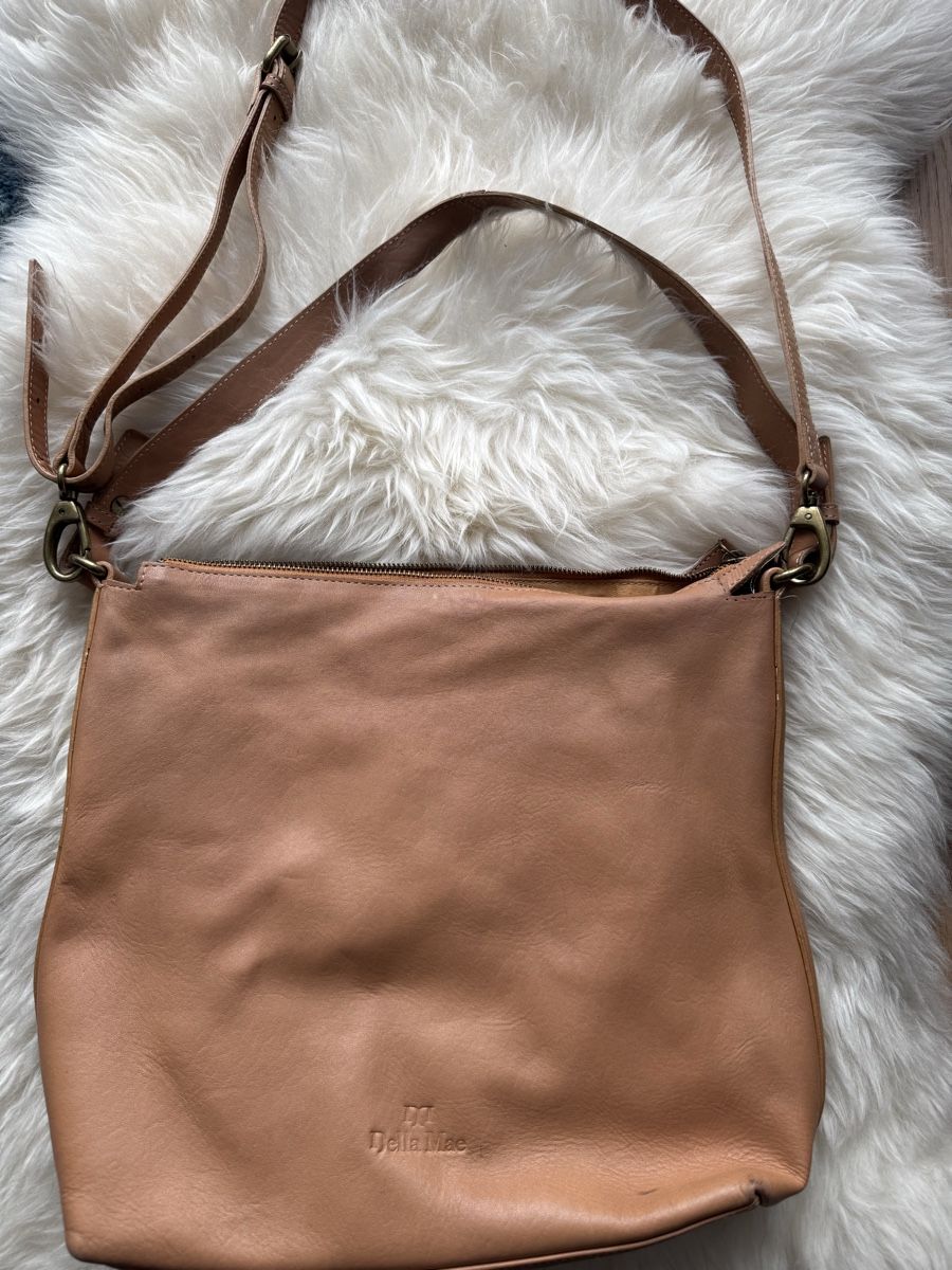 Sacs femmes: Della Mae Ledertasche, hellbraun – D'occasion à Kehrsatz par Adrenalina1