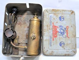 Ancien réchaud à essence pour collectionneurs