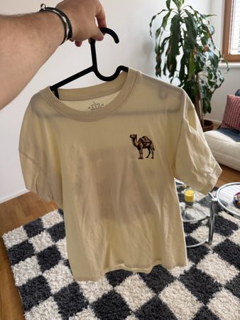 T-Shirt Camel Grösse L cremefarben mit Print