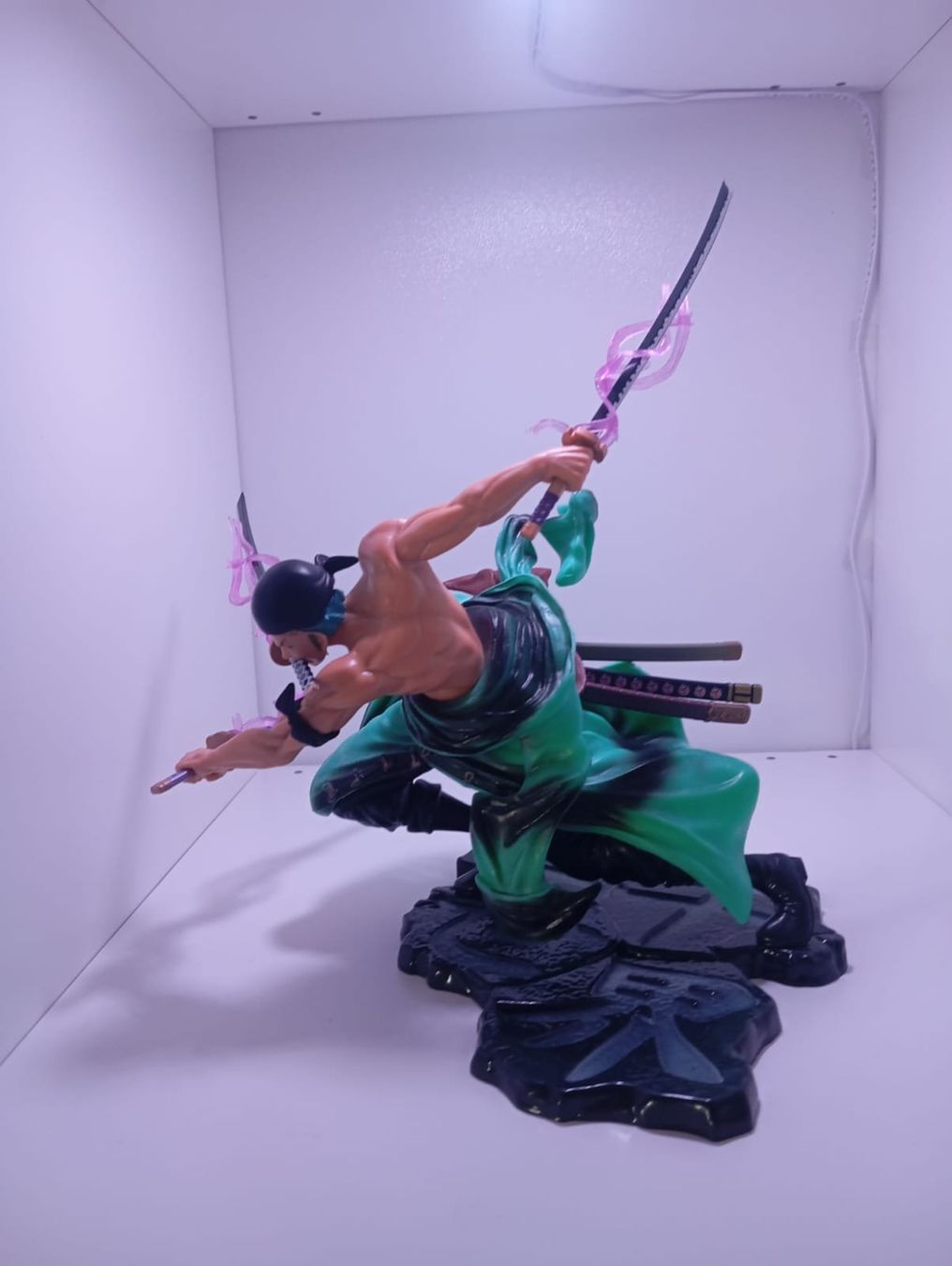 Statuette: Zorro Figur One Piece – Nuovo (secondo la descrizione) da Oensingen venduto da Bluepop0 1